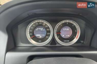 Внедорожник / Кроссовер Volvo XC60 2013 в 