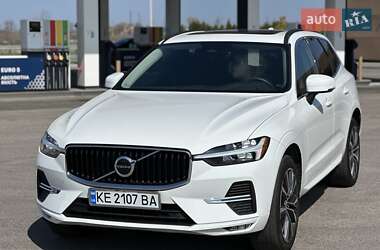 Внедорожник / Кроссовер Volvo XC60 2022 в 