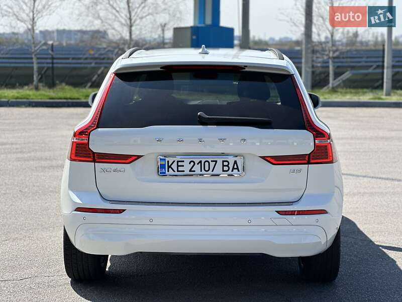 Позашляховик / Кросовер Volvo XC60 2022 в Дніпрі