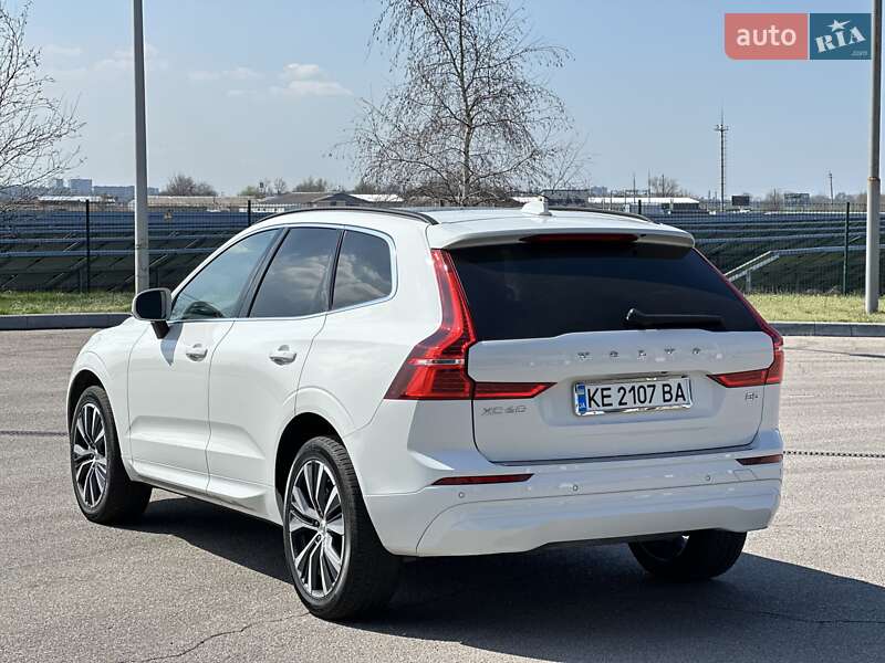 Позашляховик / Кросовер Volvo XC60 2022 в Дніпрі