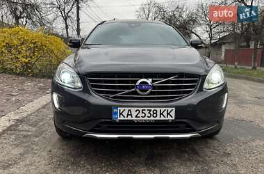 Внедорожник / Кроссовер Volvo XC60 2015 в 