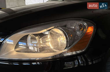 Позашляховик / Кросовер Volvo XC60 2009 в 