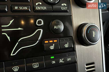 Позашляховик / Кросовер Volvo XC60 2009 в 
