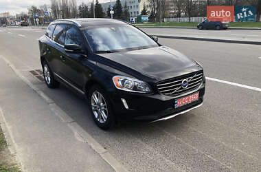 Внедорожник / Кроссовер Volvo XC60 2015 в 