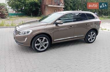 Внедорожник / Кроссовер Volvo XC60 2014 в 