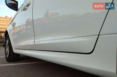 Позашляховик / Кросовер Volvo XC60 2015 в 