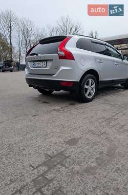 Внедорожник / Кроссовер Volvo XC60 2009 в 