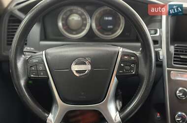 Внедорожник / Кроссовер Volvo XC60 2012 в 