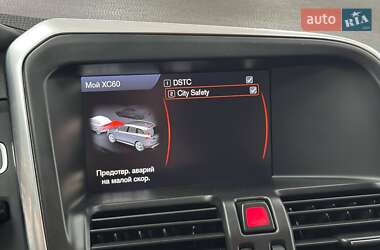 Внедорожник / Кроссовер Volvo XC60 2012 в 