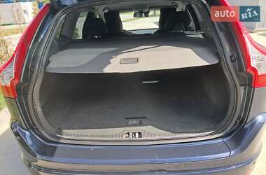 Внедорожник / Кроссовер Volvo XC60 2013 в 