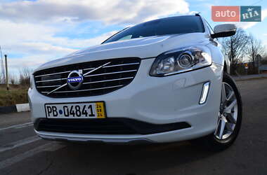 Позашляховик / Кросовер Volvo XC60 2017 в 