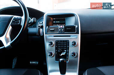 Внедорожник / Кроссовер Volvo XC60 2010 в 