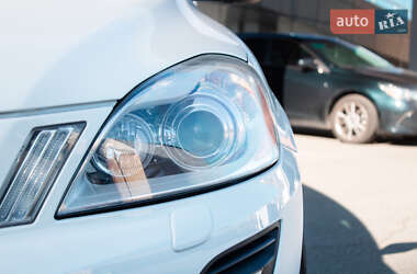 Внедорожник / Кроссовер Volvo XC60 2010 в 