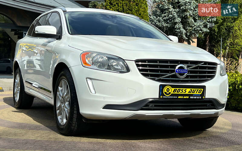 Внедорожник / Кроссовер Volvo XC60 2015 в 