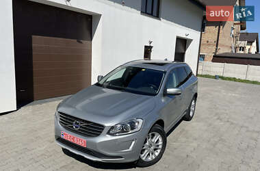 Внедорожник / Кроссовер Volvo XC60 2015 в 