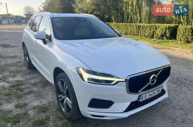 Внедорожник / Кроссовер Volvo XC60 2019 в 