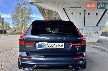 Внедорожник / Кроссовер Volvo XC60 2023 в 