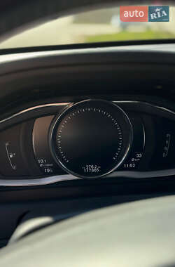 Внедорожник / Кроссовер Volvo XC60 2017 в 