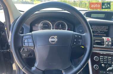 Внедорожник / Кроссовер Volvo XC60 2009 в 