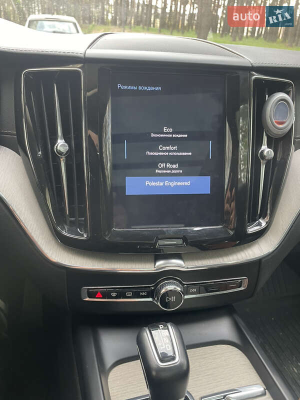 Позашляховик / Кросовер Volvo XC60 2018 в Новояворівську