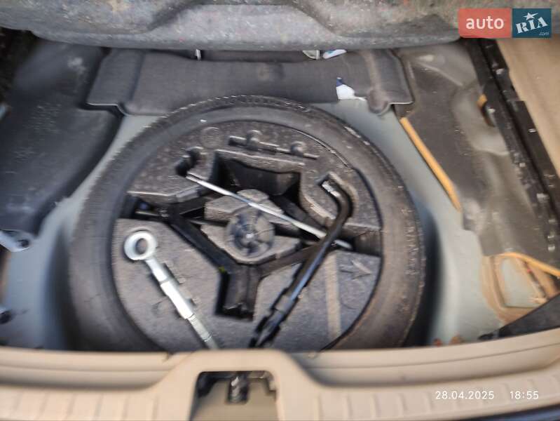 Позашляховик / Кросовер Volvo XC60 2009 в Миргороді фото 8 Позашляховик / Кросовер Volvo XC60 2009 в Миргороді