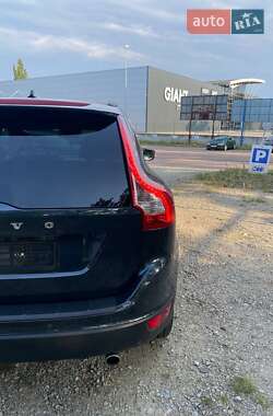 Позашляховик / Кросовер Volvo XC60 2012 в 