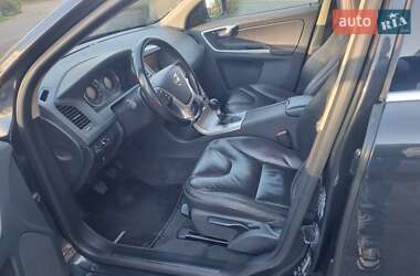 Позашляховик / Кросовер Volvo XC60 2012 в 