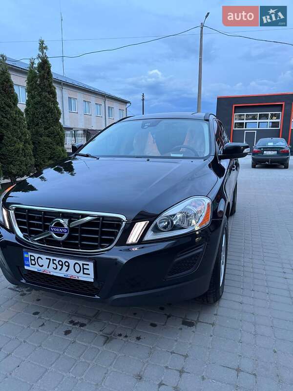 Позашляховик / Кросовер Volvo XC60 2010 в Самборі