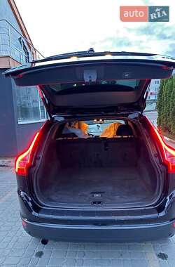 Внедорожник / Кроссовер Volvo XC60 2010 в 