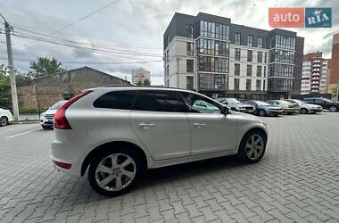 Внедорожник / Кроссовер Volvo XC60 2012 в 
