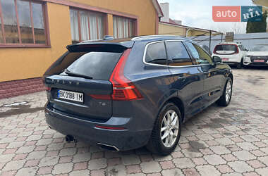 Внедорожник / Кроссовер Volvo XC60 2017 в 