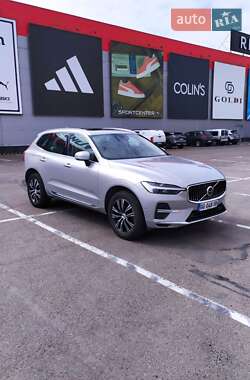 Внедорожник / Кроссовер Volvo XC60 2022 в 