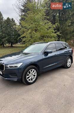 Внедорожник / Кроссовер Volvo XC60 2018 в 