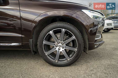 Позашляховик / Кросовер Volvo XC60 2018 в 