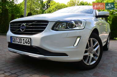 Внедорожник / Кроссовер Volvo XC60 2017 в 