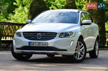 Внедорожник / Кроссовер Volvo XC60 2017 в 