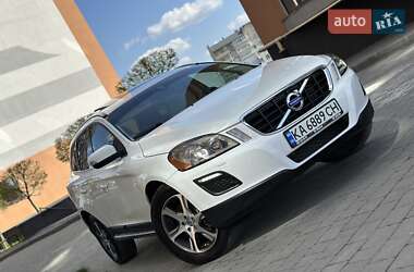 Внедорожник / Кроссовер Volvo XC60 2012 в 