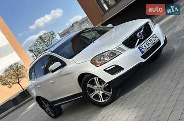 Внедорожник / Кроссовер Volvo XC60 2012 в 