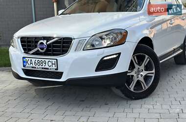 Внедорожник / Кроссовер Volvo XC60 2012 в 