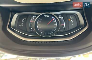 Внедорожник / Кроссовер Volvo XC60 2012 в 