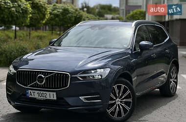 Внедорожник / Кроссовер Volvo XC60 2020 в 
