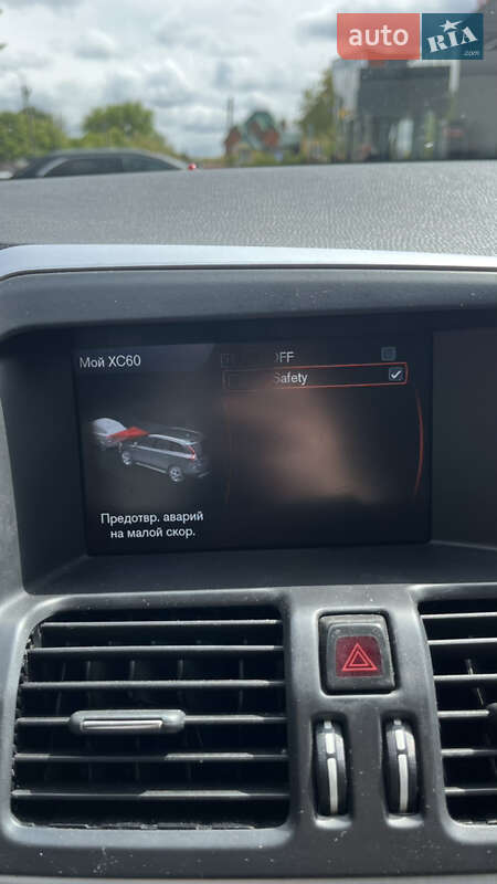 Внедорожник / Кроссовер Volvo XC60 2011 в Хмельницком