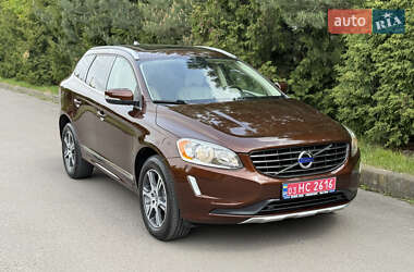 Внедорожник / Кроссовер Volvo XC60 2014 в 