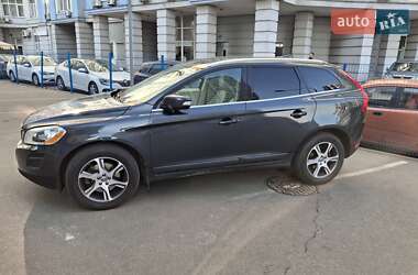 Позашляховик / Кросовер Volvo XC60 2013 в Києві