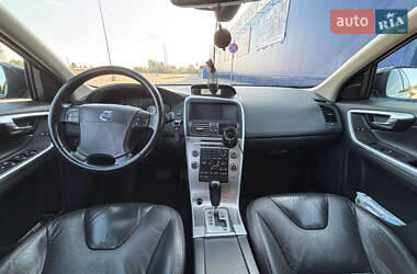 Внедорожник / Кроссовер Volvo XC60 2009 в 