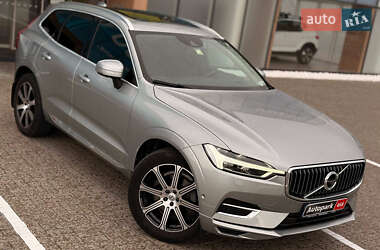 Внедорожник / Кроссовер Volvo XC60 2018 в 
