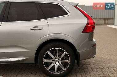 Внедорожник / Кроссовер Volvo XC60 2018 в 