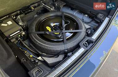 Внедорожник / Кроссовер Volvo XC60 2023 в 