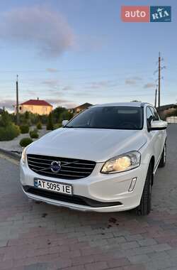 Позашляховик / Кросовер Volvo XC60 2015 в Івано-Франківську