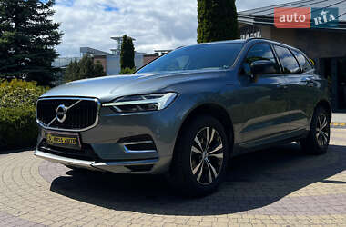 Внедорожник / Кроссовер Volvo XC60 2020 в 